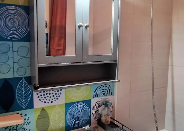 Zoloubat Au La Pierre St Martin شقة *